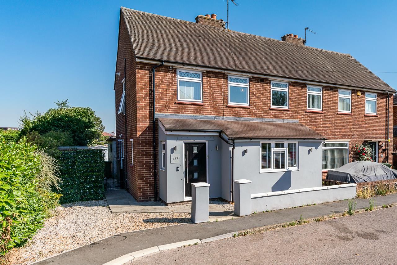 3 bed property for sale in Stanstead Road, Hoddesdon EN11 Zoopla