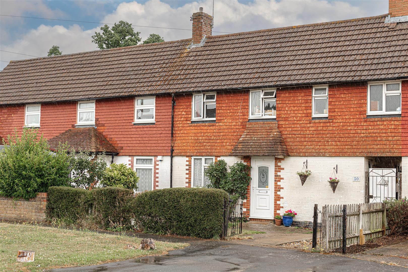 2 bed property for sale in Pound Crescent, Fetcham, Leatherhead KT22