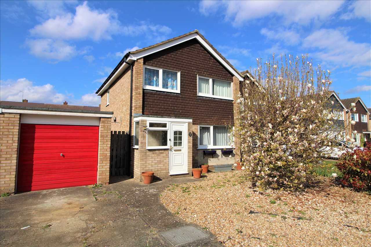 3 bed detached house for sale in Purbeck Close, Bedford MK41 Zoopla