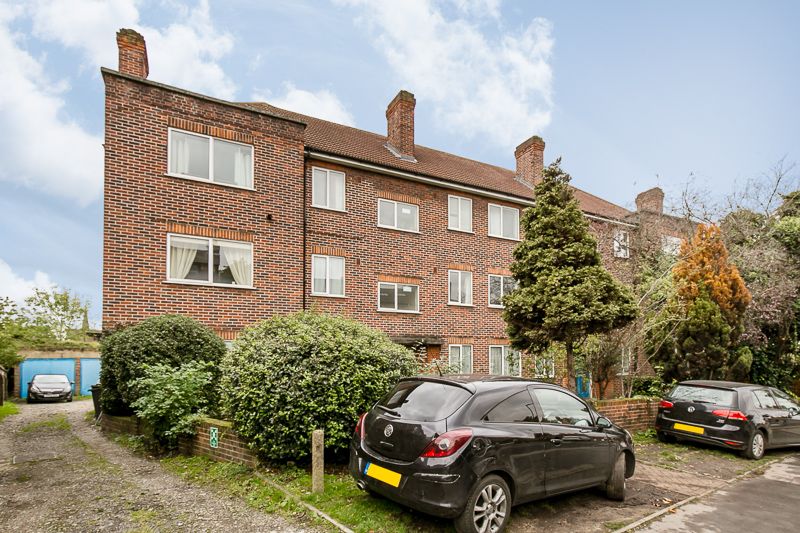 Coombe Road, Croydon, Surrey CR0  