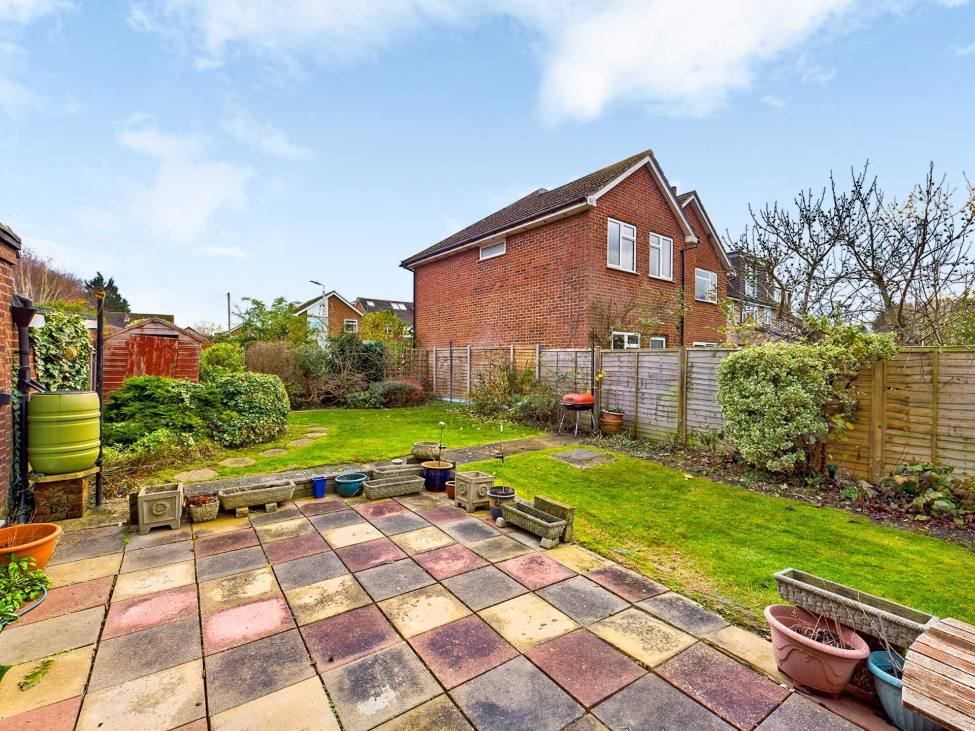 3 bed semidetached house for sale in Bryants Acre, Wendover HP22 Zoopla