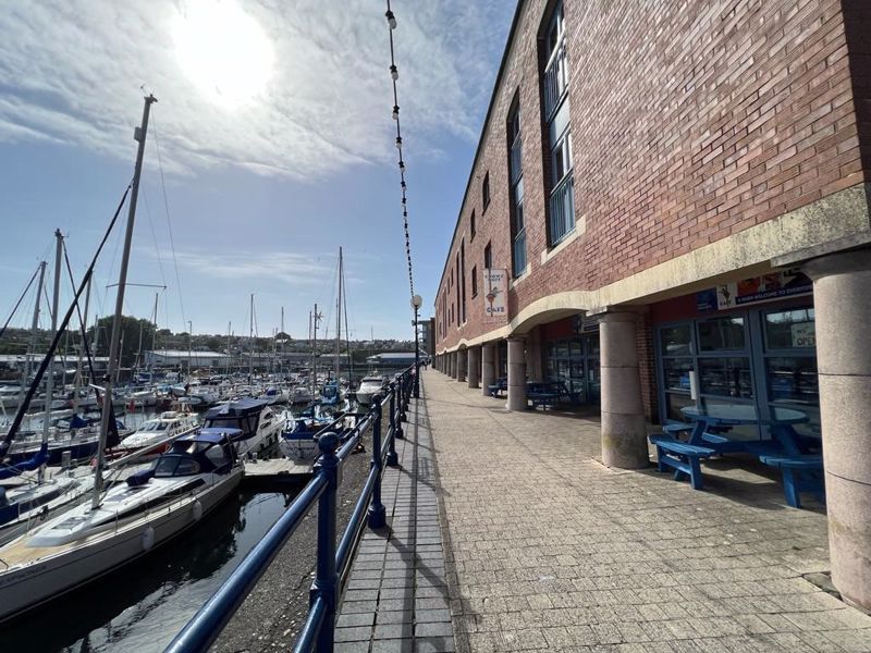 2 bed flat for sale in Nelson Quay, Milford Haven SA73 Zoopla