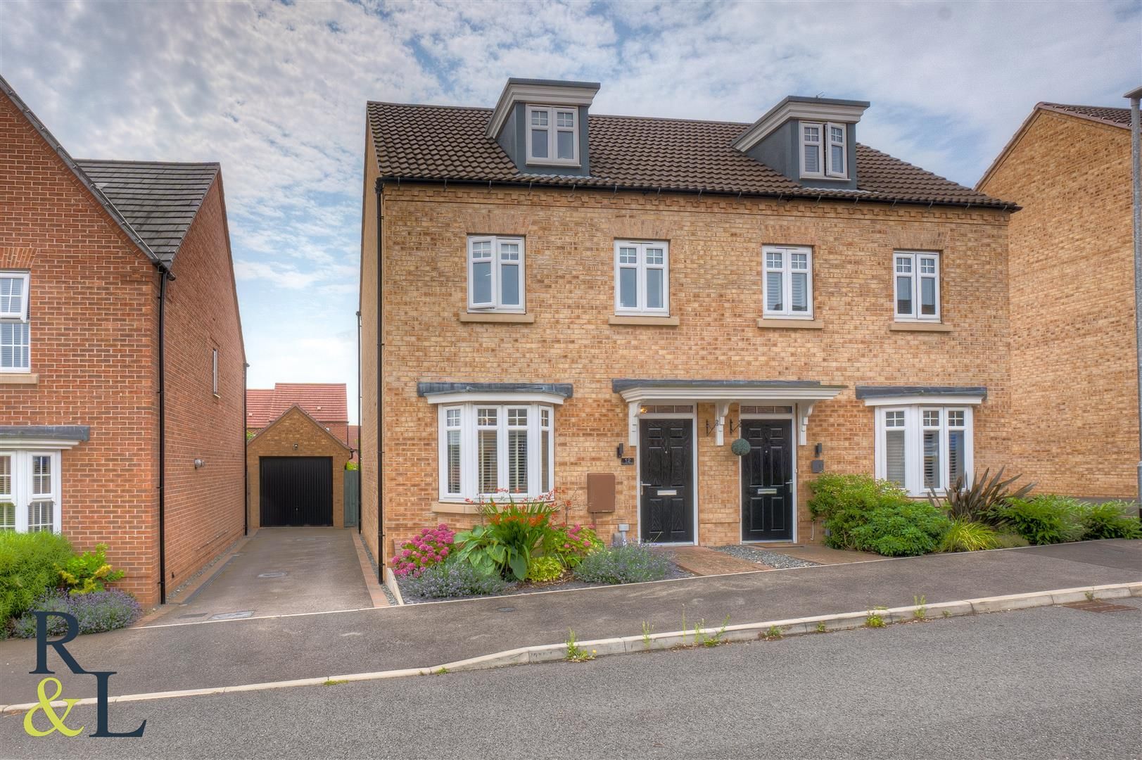 3 bed semidetached house for sale in Plane Road, Edwalton, Nottingham NG12 Zoopla