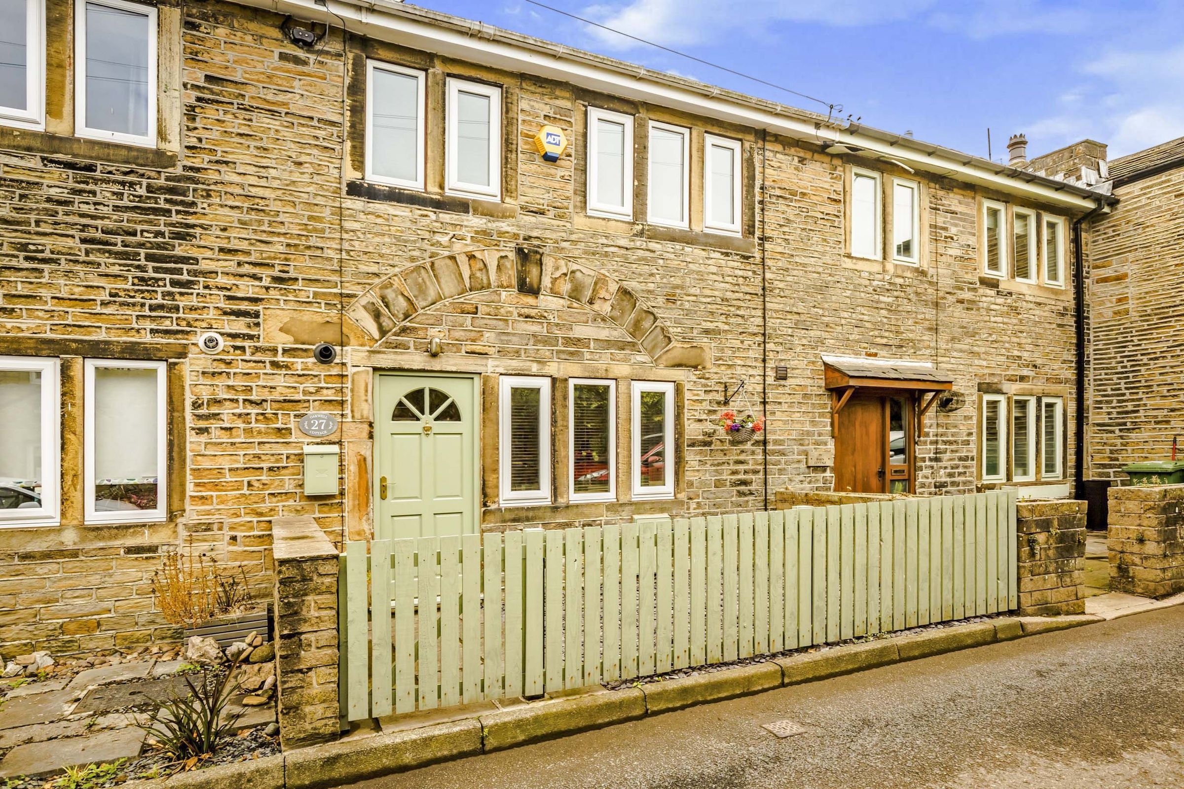 3 bed cottage for sale in Towngate, Upperthong, Holmfirth HD9 Zoopla