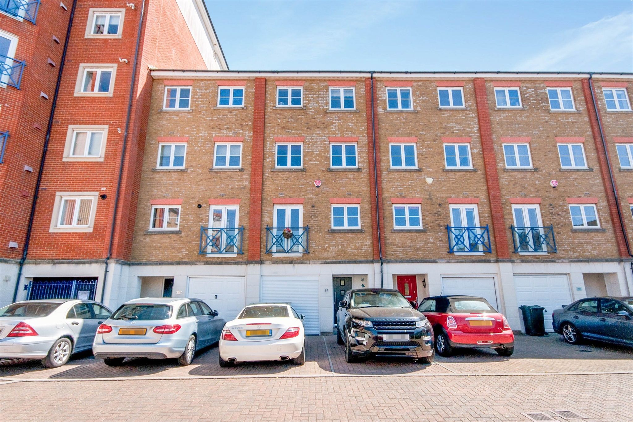 5 bed terraced house for sale in Dominica Court, Eastbourne BN23 Zoopla