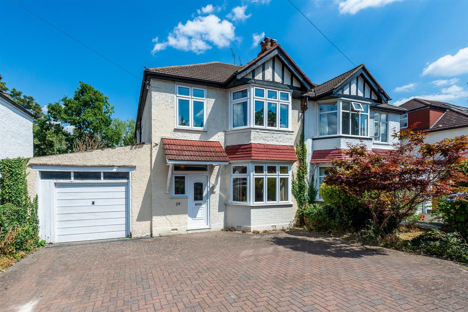 4 bed semidetached house for sale in Valley Road, Shortlands, Bromley
