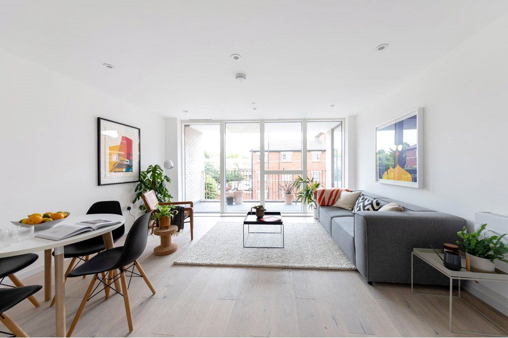 New home, 3 bed flat for sale in Stratford Park, 86, West Ham Lane