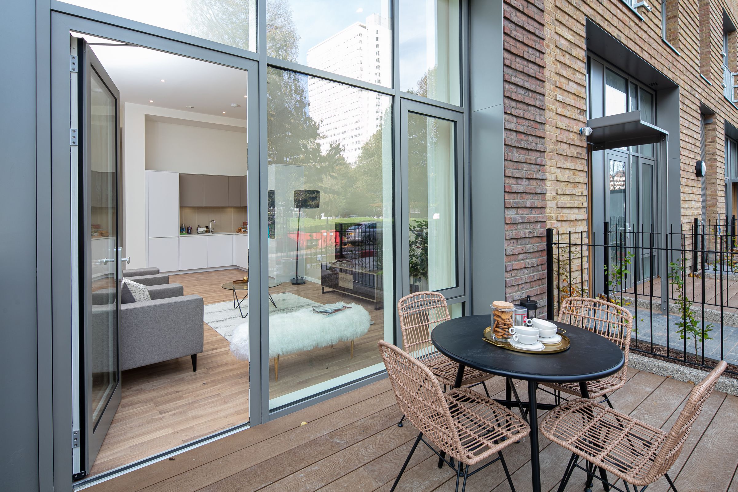 Kingswood Apts, London SE8  