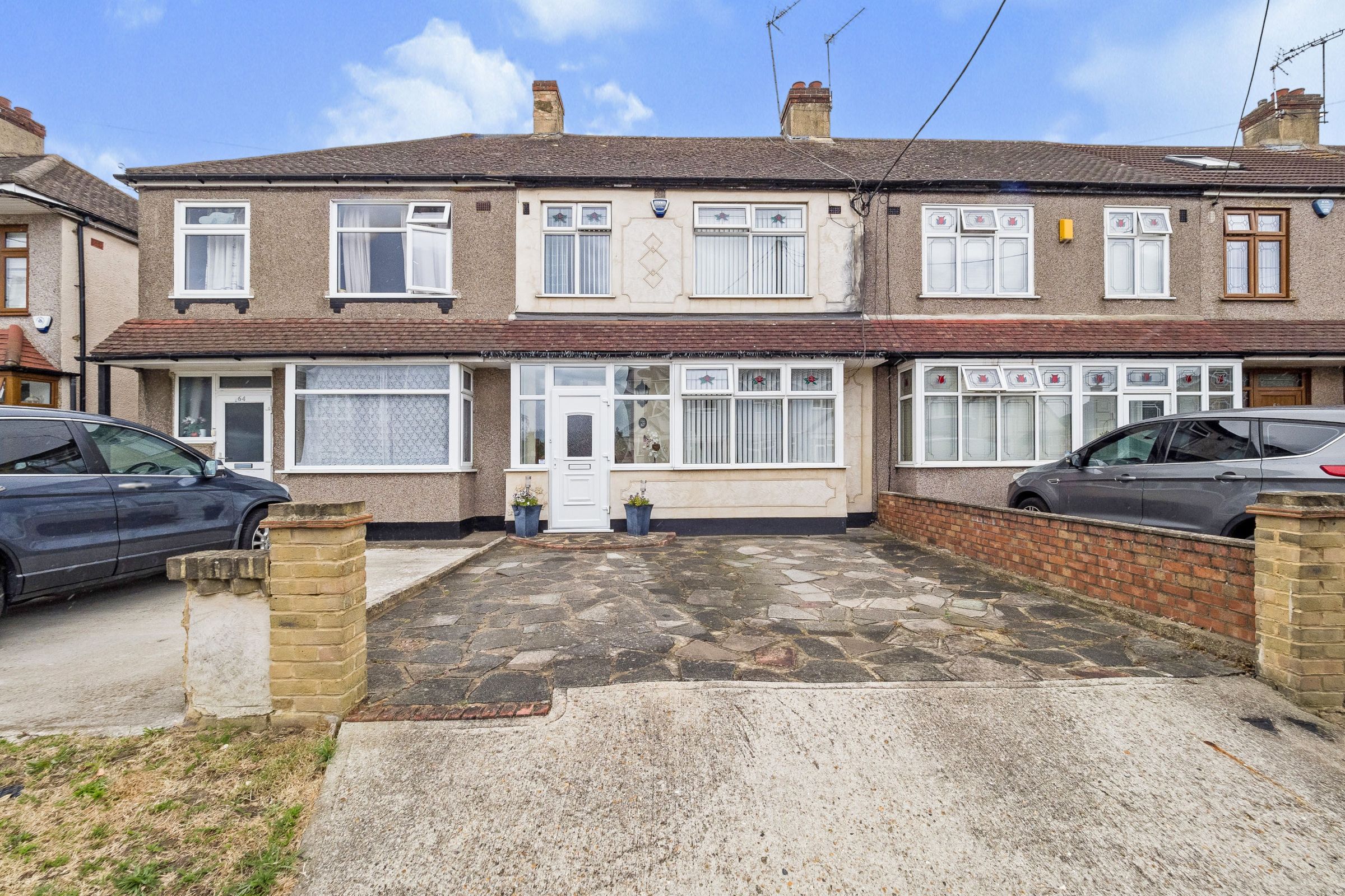 3 bed terraced house for sale in Askwith Road, Rainham RM13 Zoopla