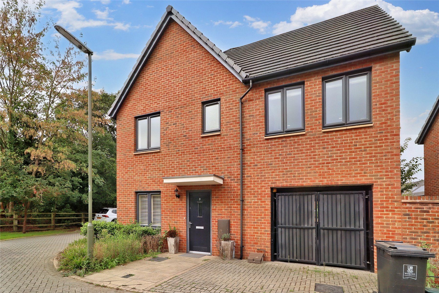 4 bed detached house for sale in Inwood Close, Woking GU22 Zoopla