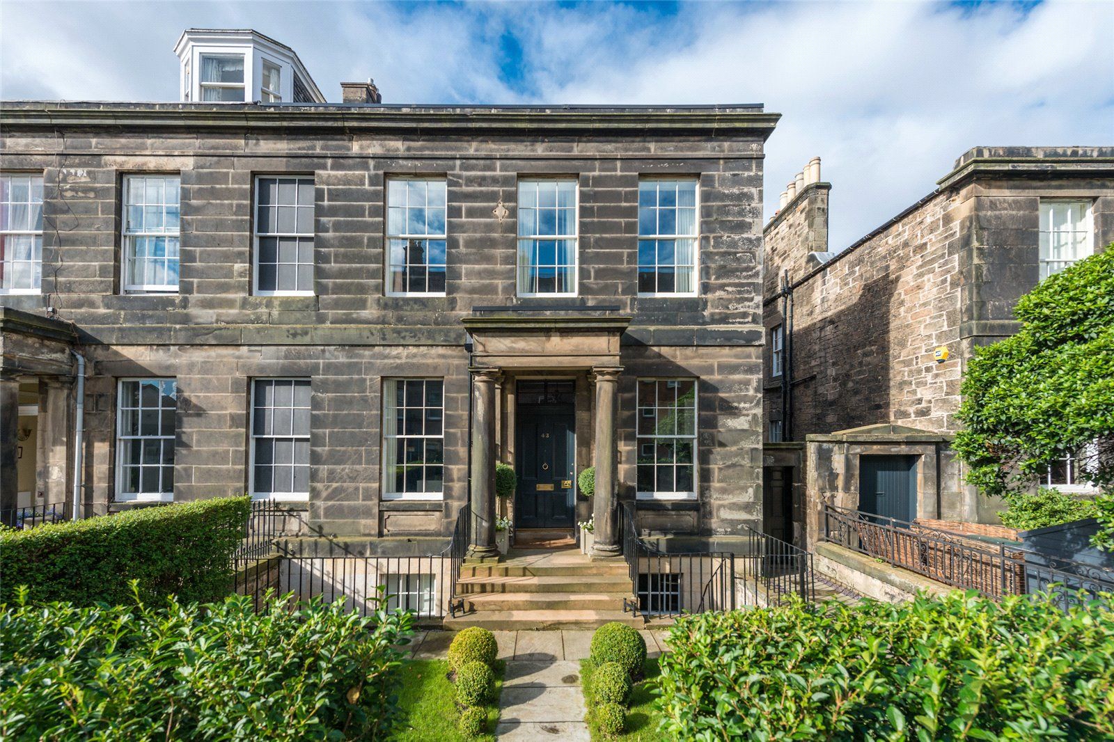 43 Inverleith Row, Inverleith, Edinburgh EH3