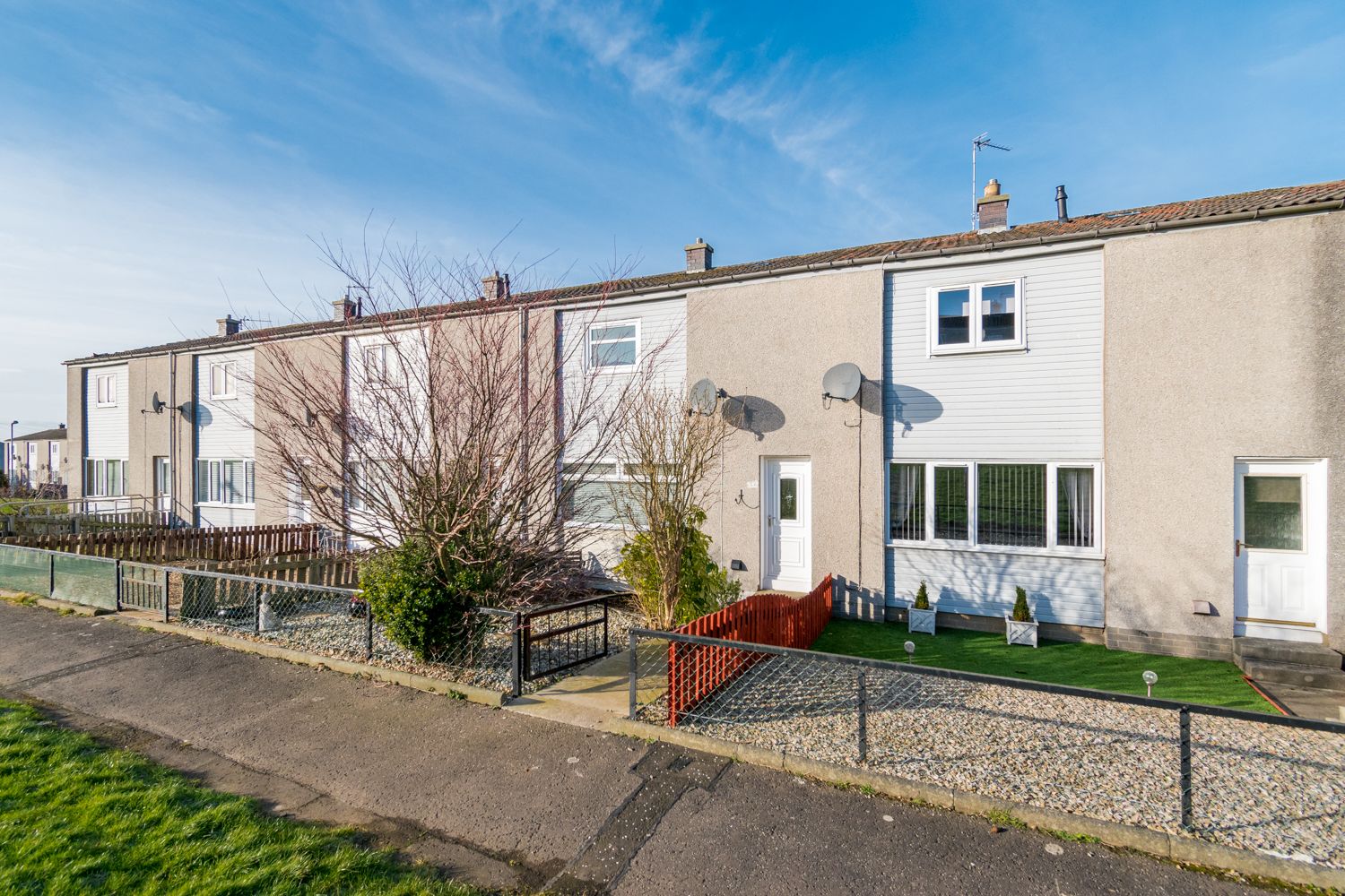 2 bed terraced house for sale in 17 Lilac Avenue, Mayfield, Dalkeith