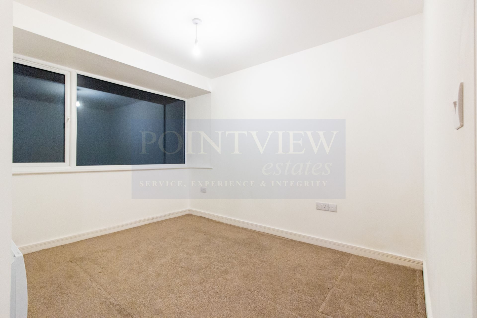 1 bed flat to rent in St. Edwards Way, Romford RM1 Zoopla