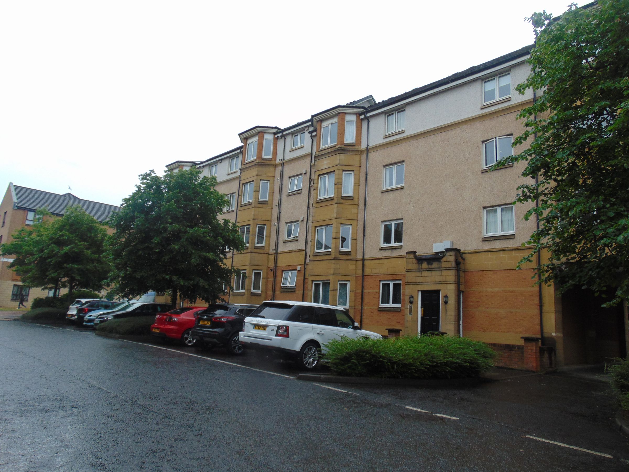 2 bed flat to rent in Easter Dalry Drive, Edinburgh EH11 Zoopla