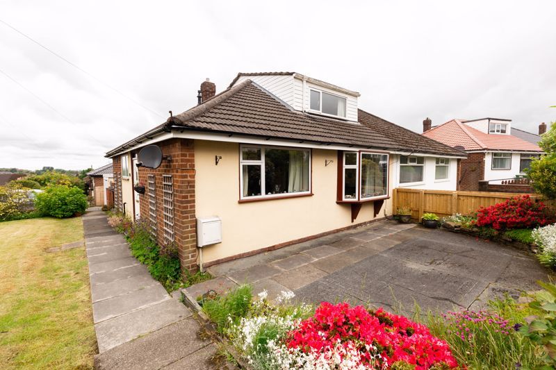 3 bed semidetached bungalow for sale in Peel Mount, Blackburn BB1 Zoopla