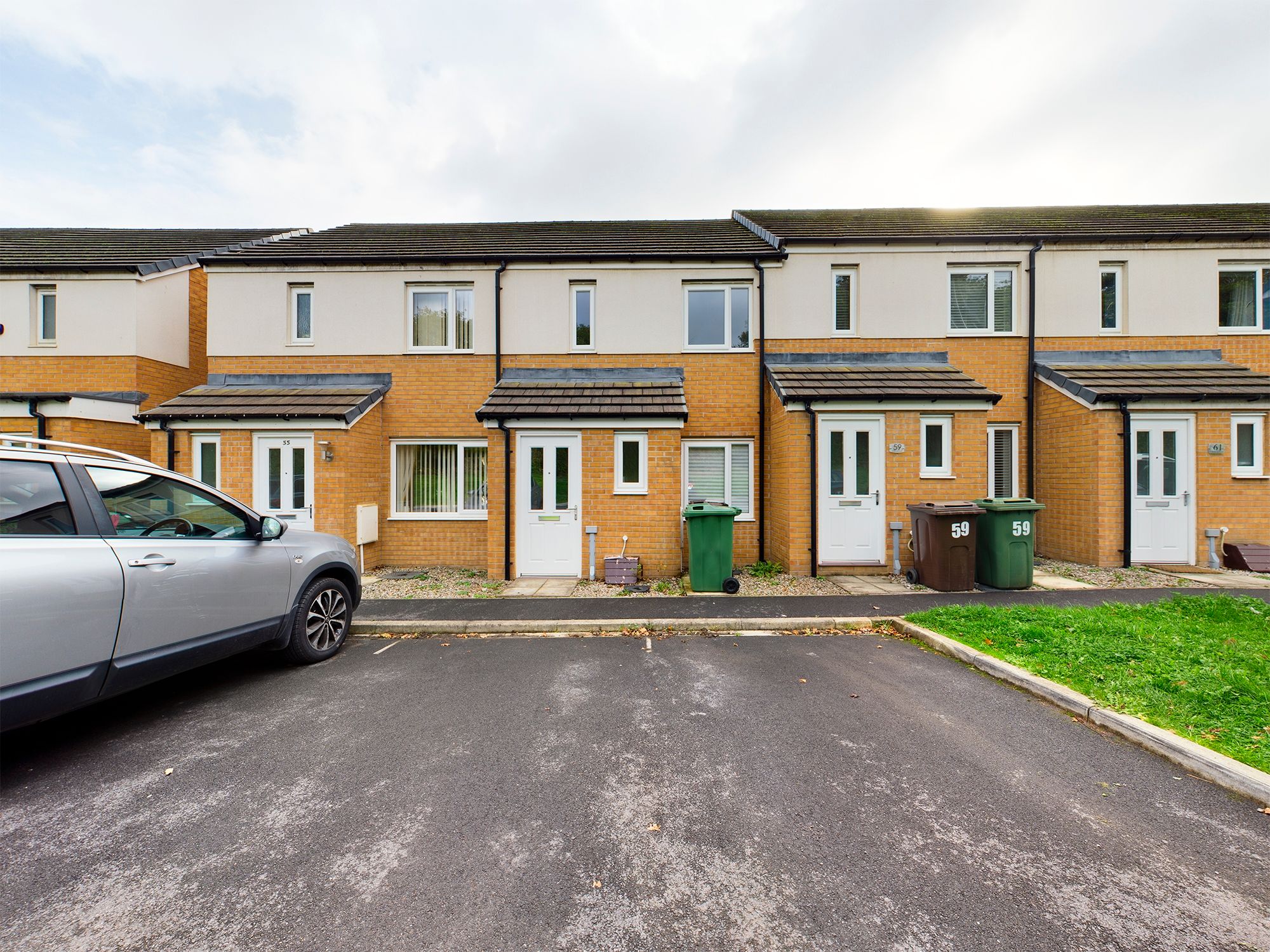 2 bed terraced house for sale in Buttercup Road, Derriford, Plymouth PL6 Zoopla