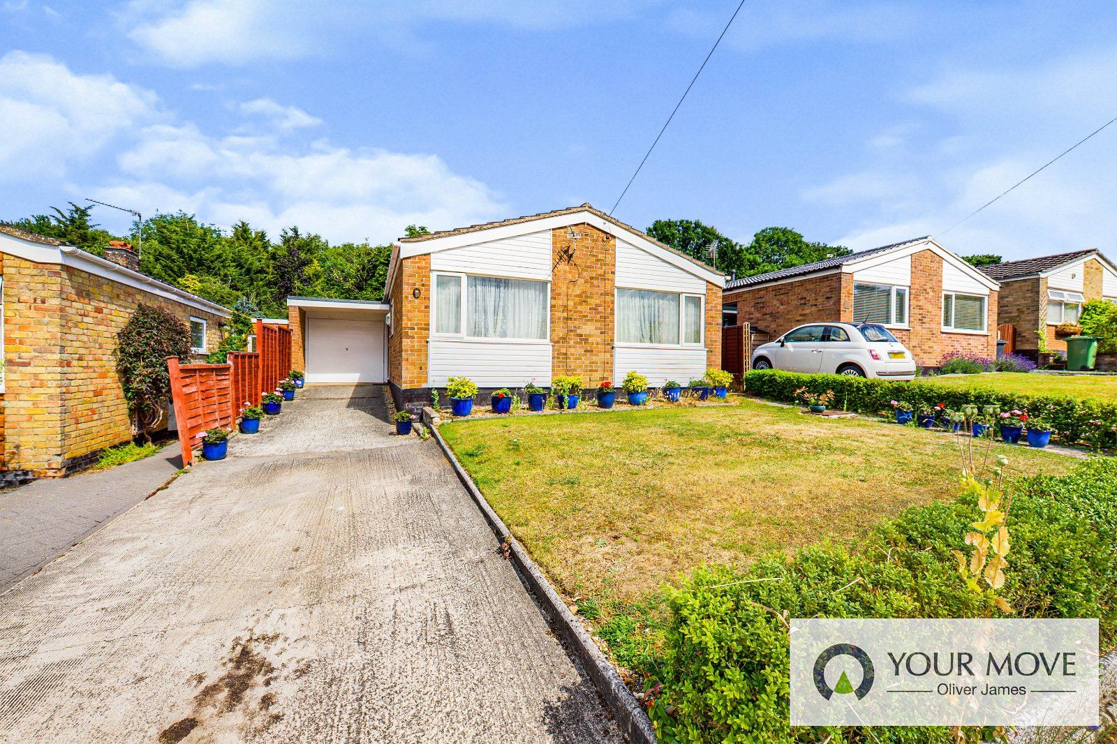 3 bed bungalow for sale in Oak Avenue, Worlingham, Beccles, Suffolk