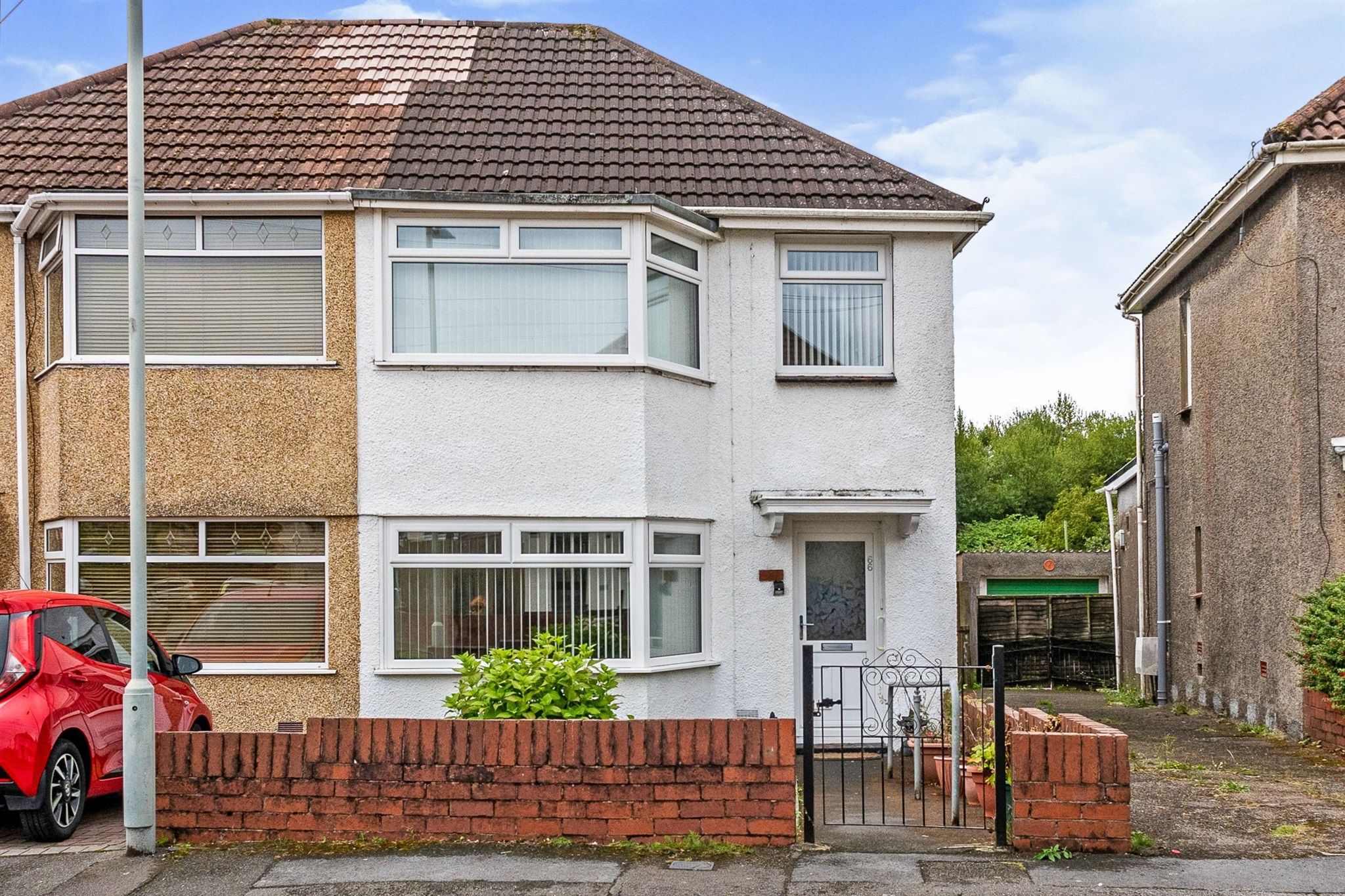 3 bed semidetached house for sale in AelYBryn Road, Fforestfach