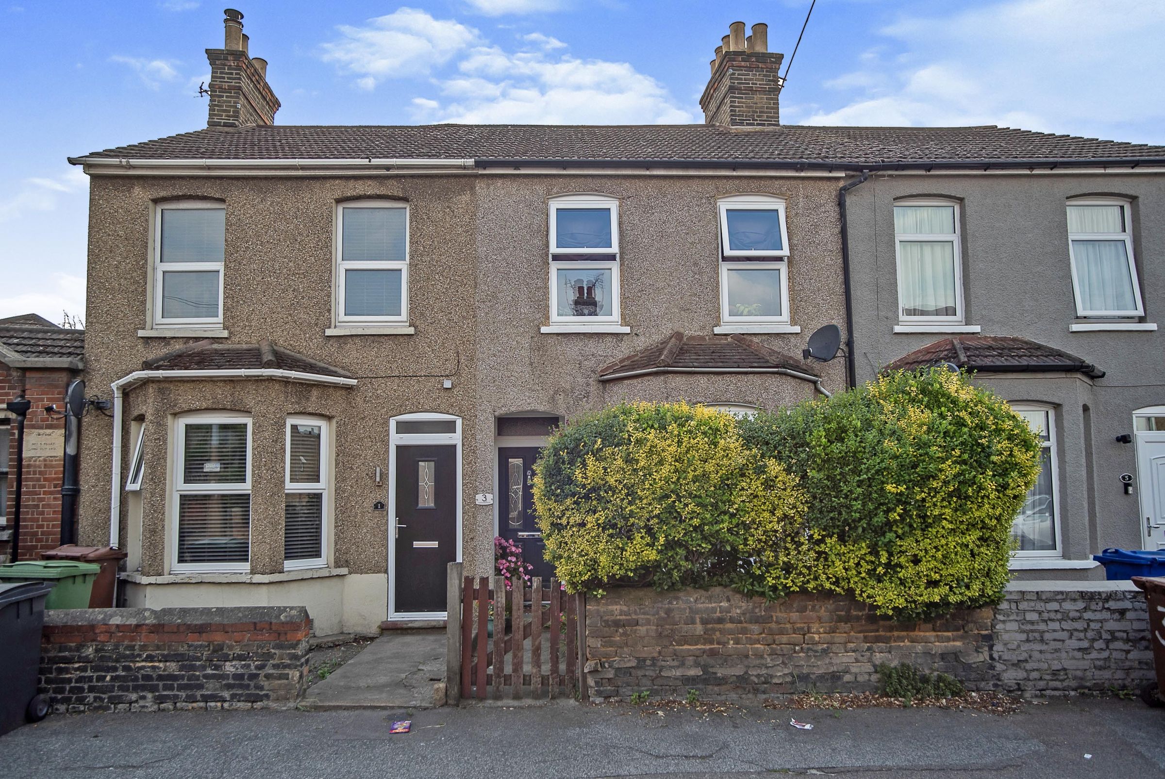 3 bed terraced house for sale in Hathaway Road, Grays RM17 Zoopla