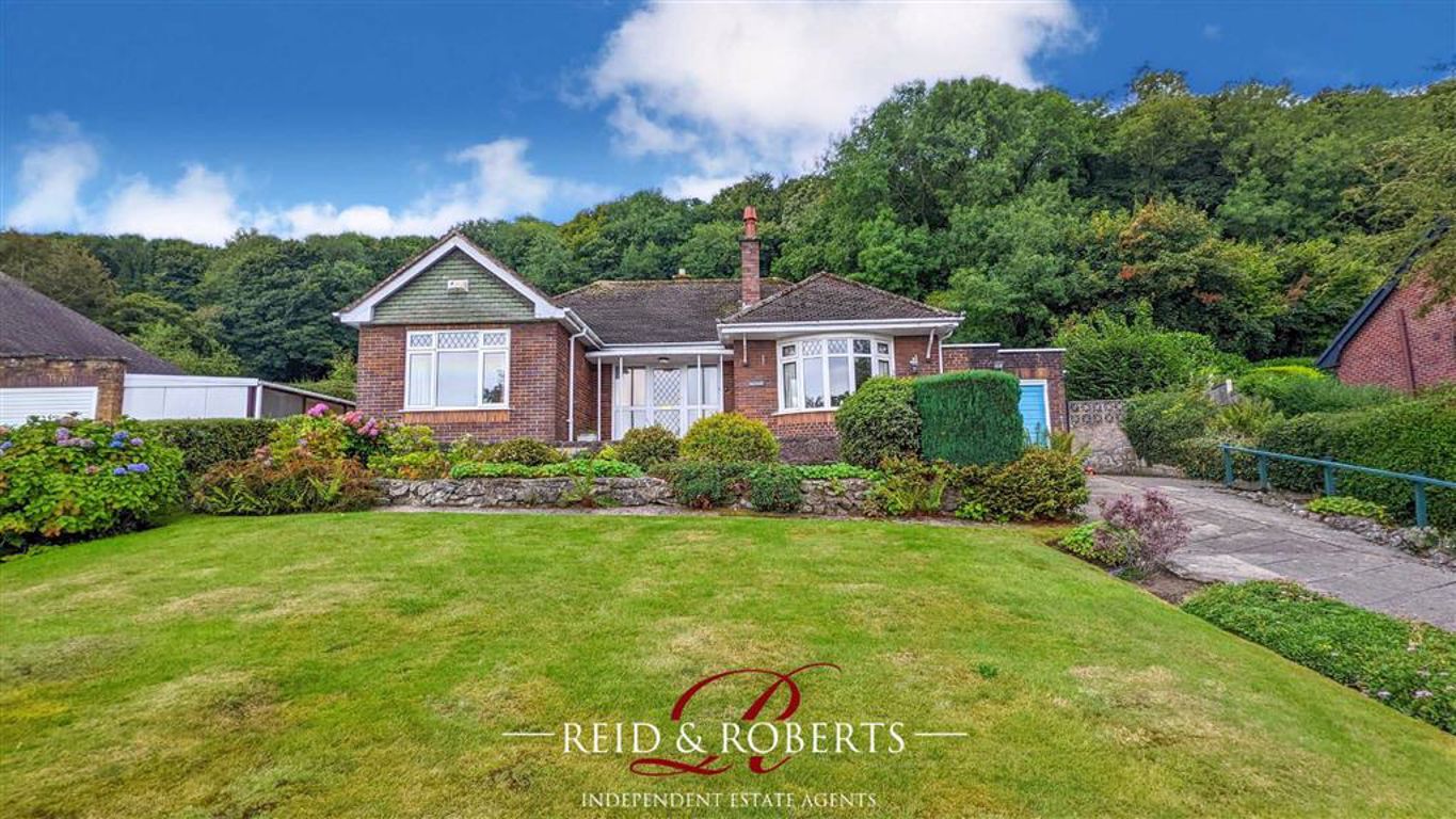 3 bed detached bungalow for sale in Fron Park Road, Holywell