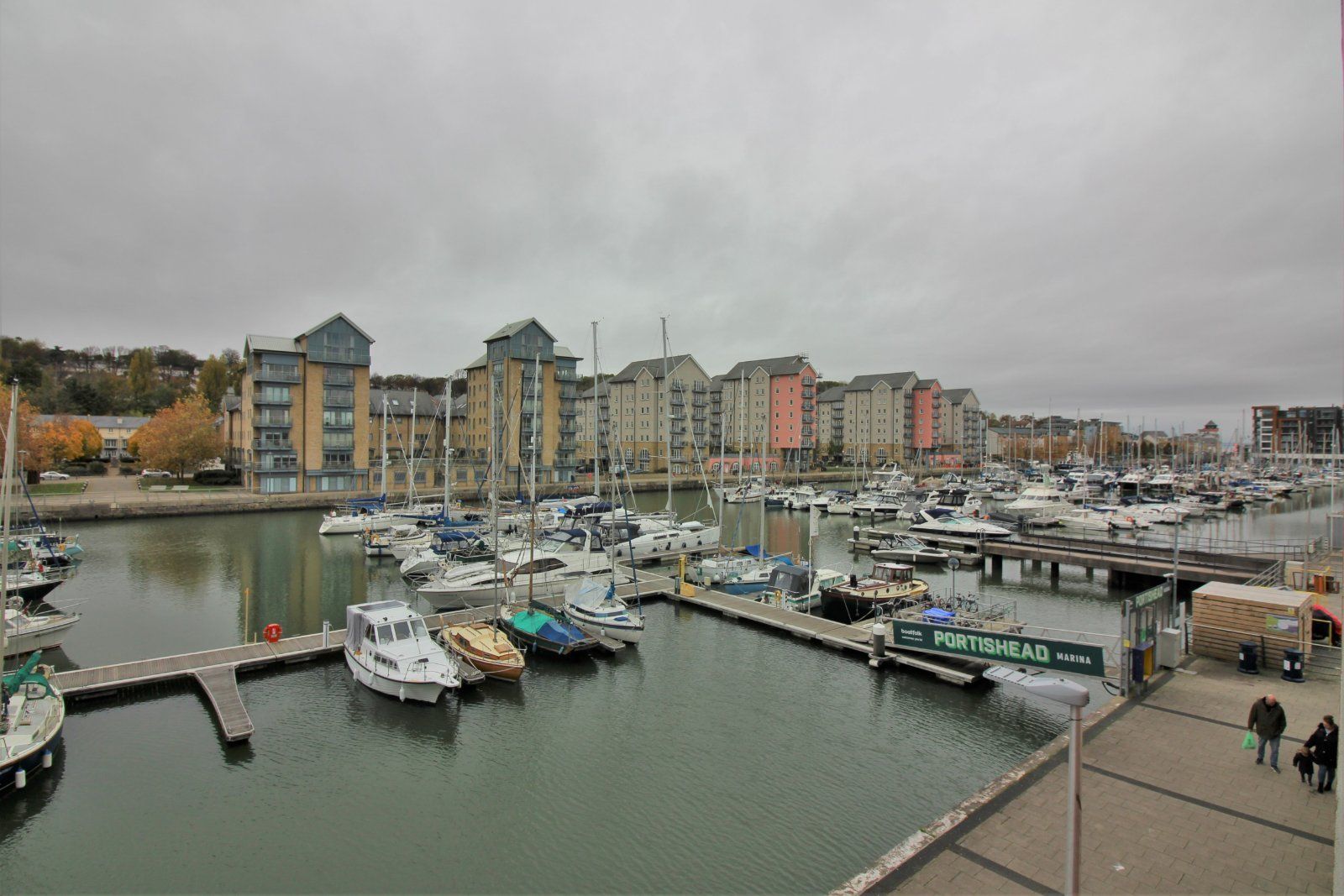 2 bed flat to rent in Merchant Square, Portishead, North Somerset BS20