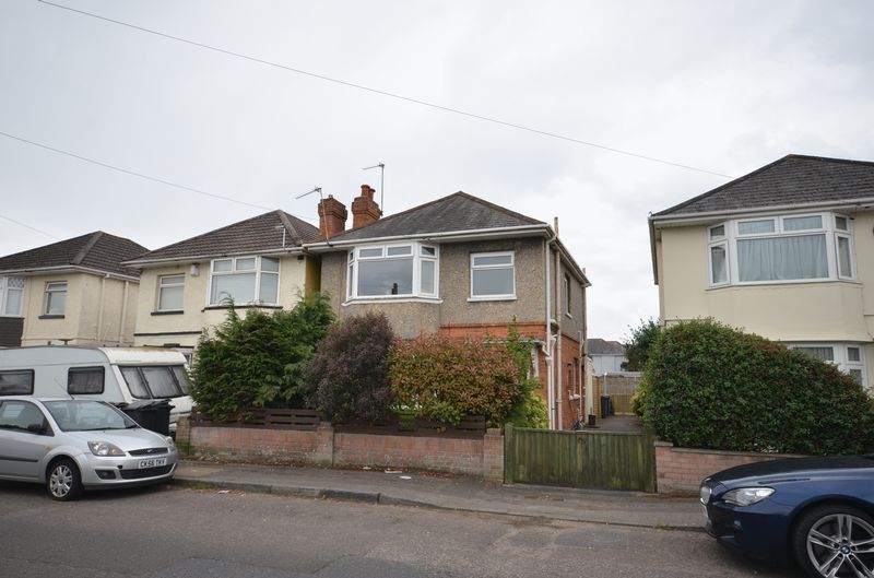1 bed flat to rent in Kingswell Road, Bournemouth BH10 Zoopla