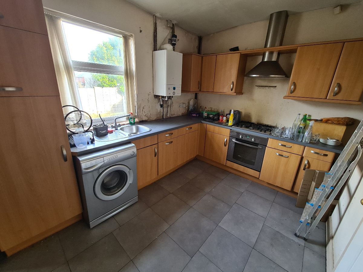 3 bed semidetached house for sale in Springfield Road, Kearsley