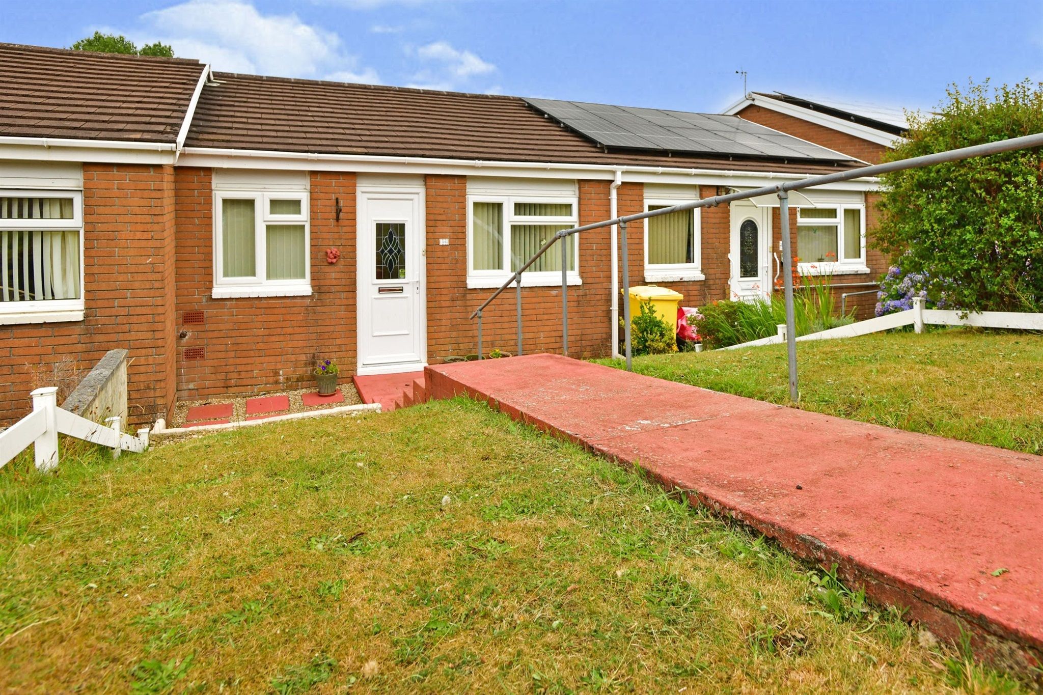 1 bed detached bungalow for sale in Sunningdale Road, Saltash PL12 Zoopla