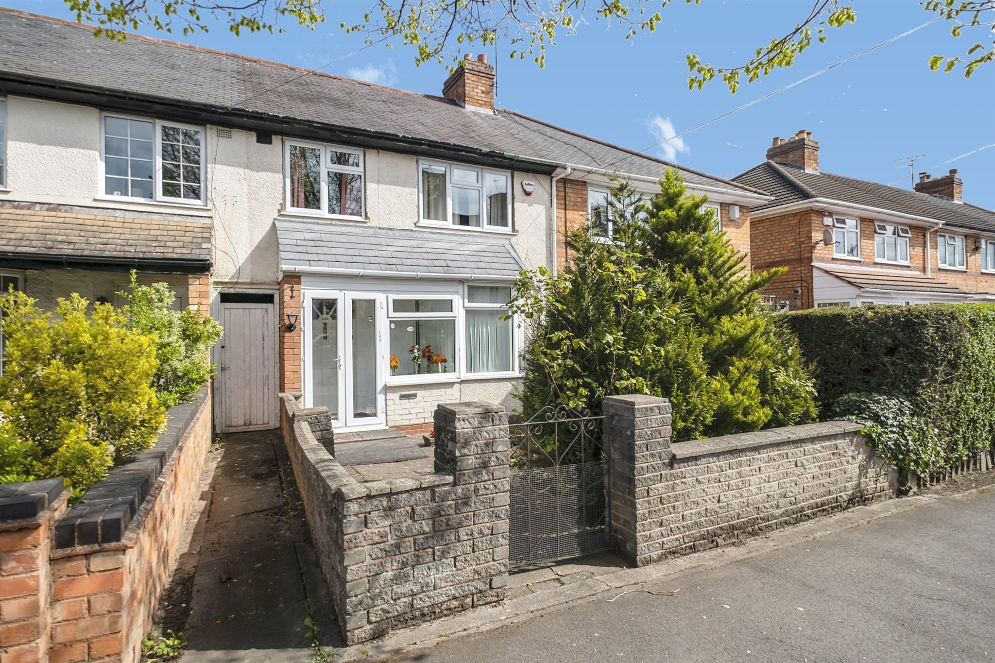 3 bed terraced house for sale in York Road, Hall Green, Birmingham B28