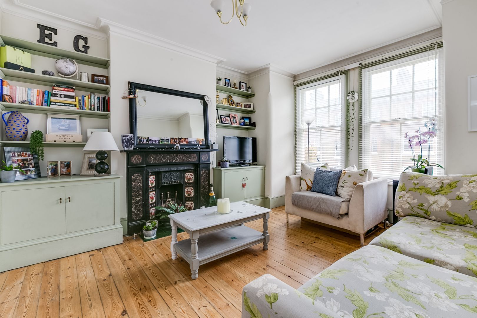 169 Queenstown Road, Battersea SW8  