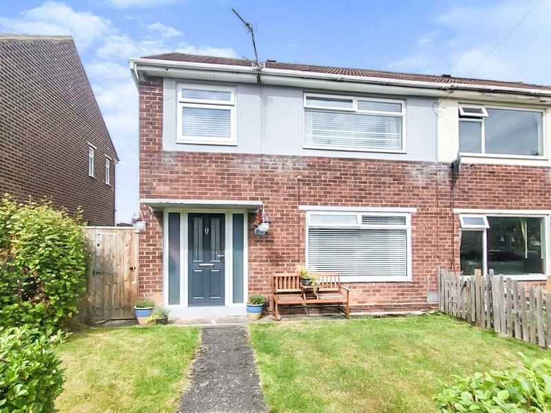 3 bed semidetached house for sale in Kelly Road, Hebburn NE31 Zoopla