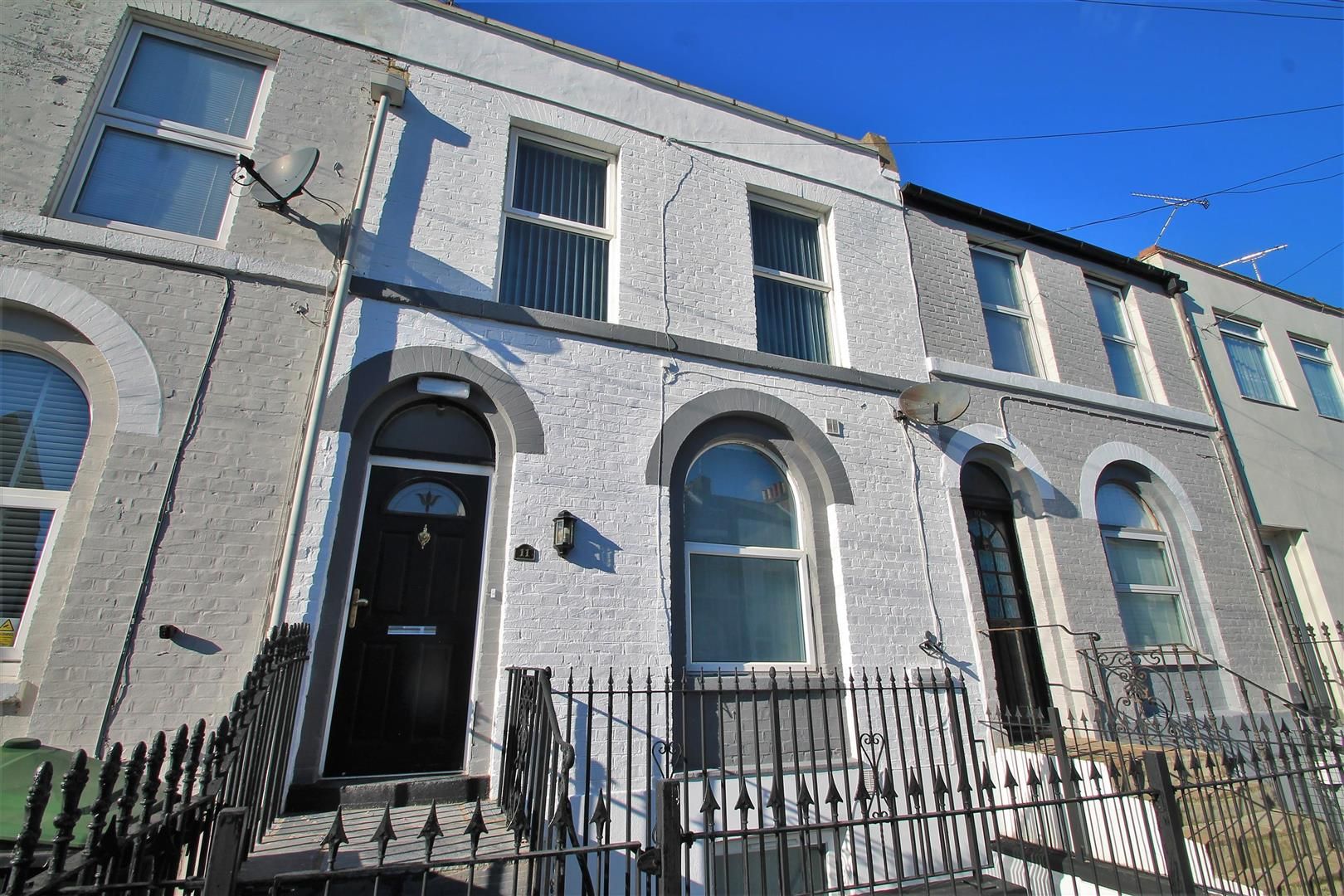 Room to rent in 11 Edwin Street, Gravesend, Kent DA12 Zoopla
