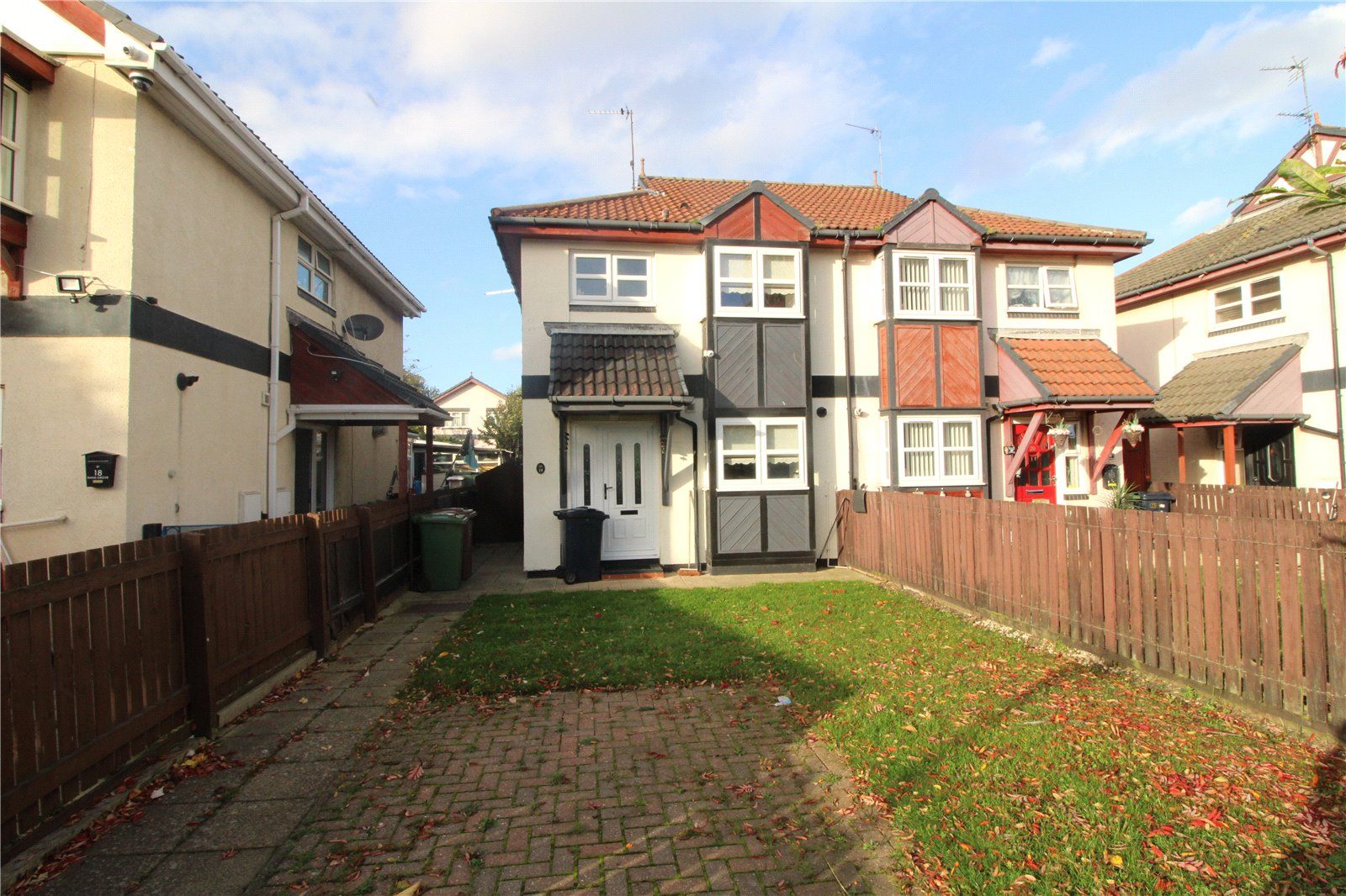 3 bed semidetached house for sale in Raine Grove, Sunderland, Tyne And