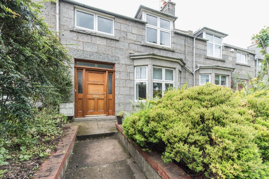 3 bed terraced house to rent in Ferryhill Road, Ferryhill, Aberdeen