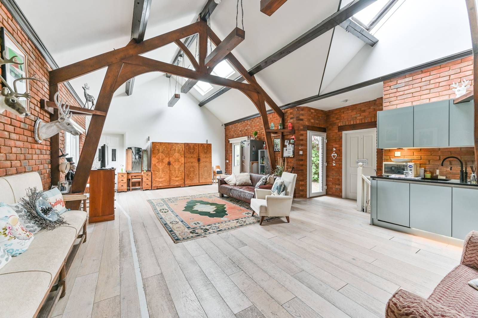 5 bed detached house for sale in Parker Close, Carshalton Beeches