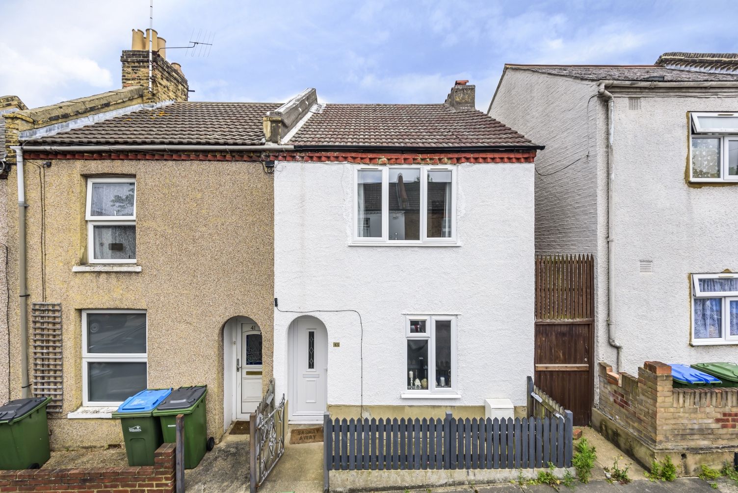 2 bed end terrace house for sale in Admaston Road, London SE18 Zoopla