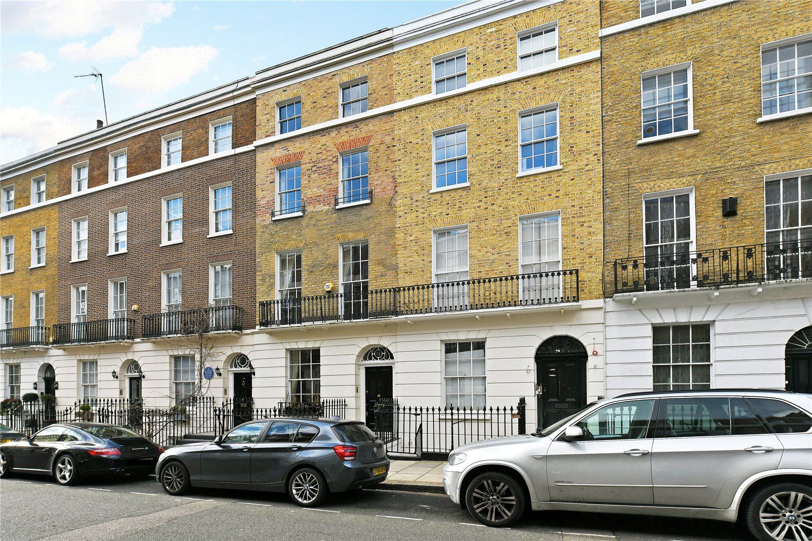 Albion Street amp Connaught Close Hyde Park W2  