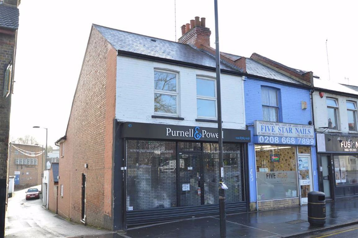 2 bed flat to rent in Chipstead Valley Road, Coulsdon, Surrey CR5 Zoopla