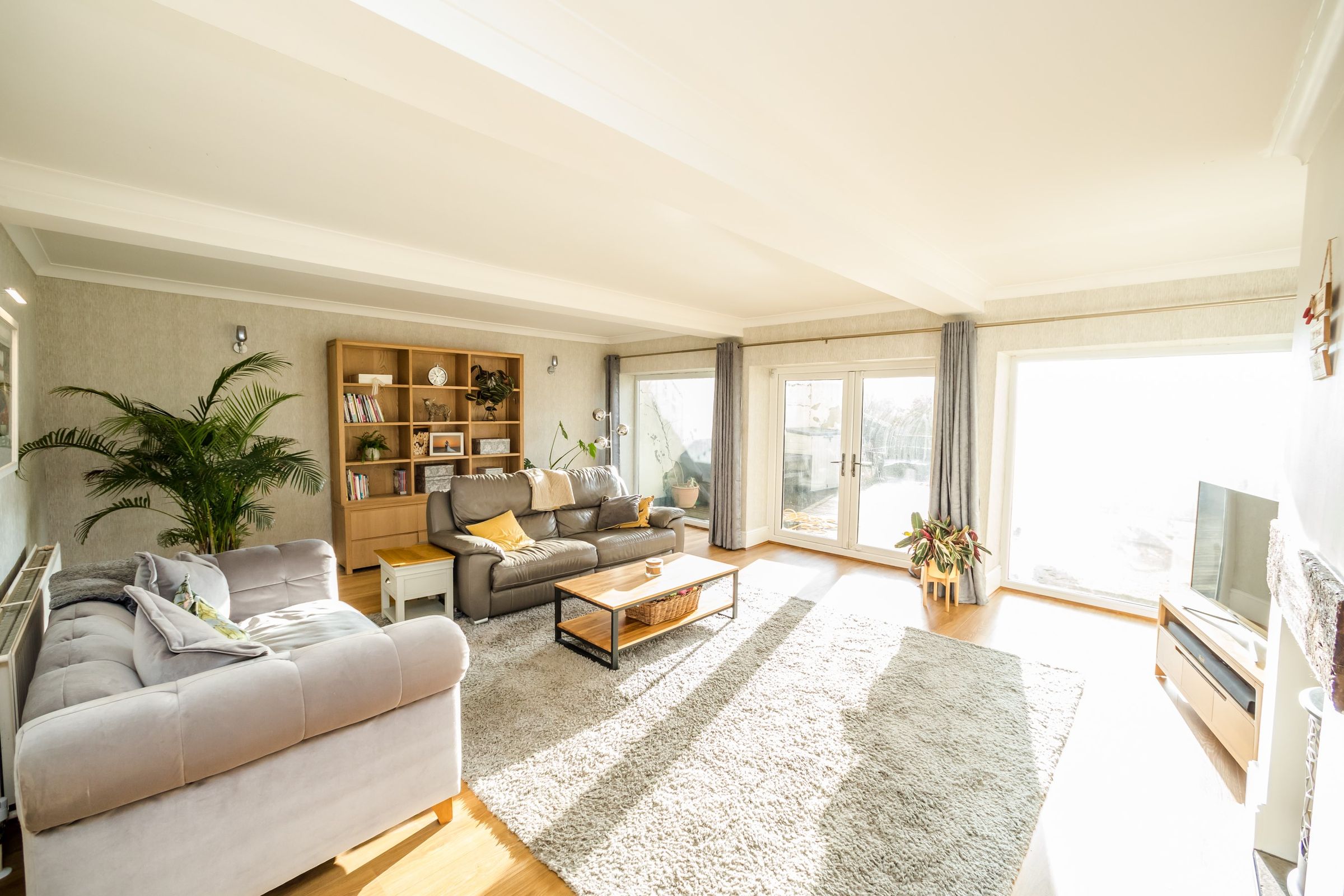 3 bed flat for sale in Green Lane, Queensbury, Bradford BD13 Zoopla