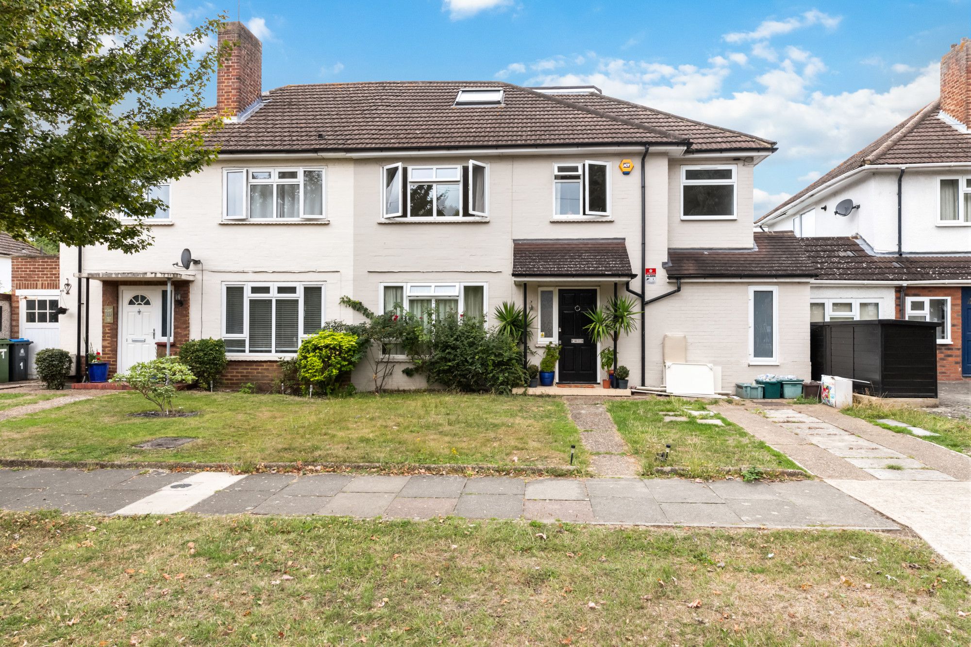 4 bed semidetached house for sale in Bowness Crescent, London SW15 Zoopla