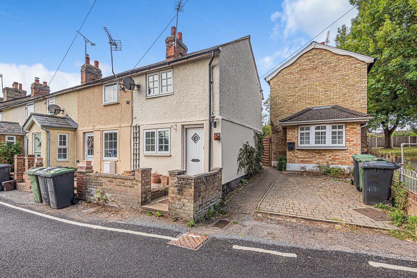 2 bed cottage for sale in Hillfoot Road, Shillington SG5 Zoopla