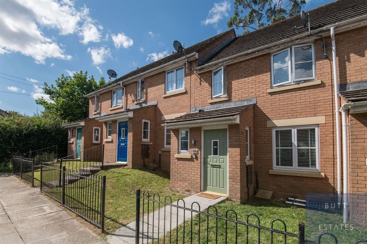 3 bed terraced house for sale in Powlesland Road, Alphington, Exeter