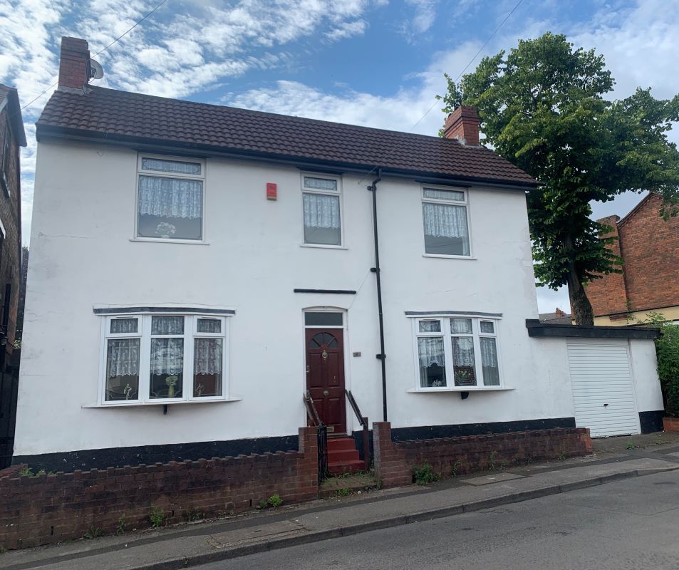 73 Vicarage Road Wednesbury WS10  