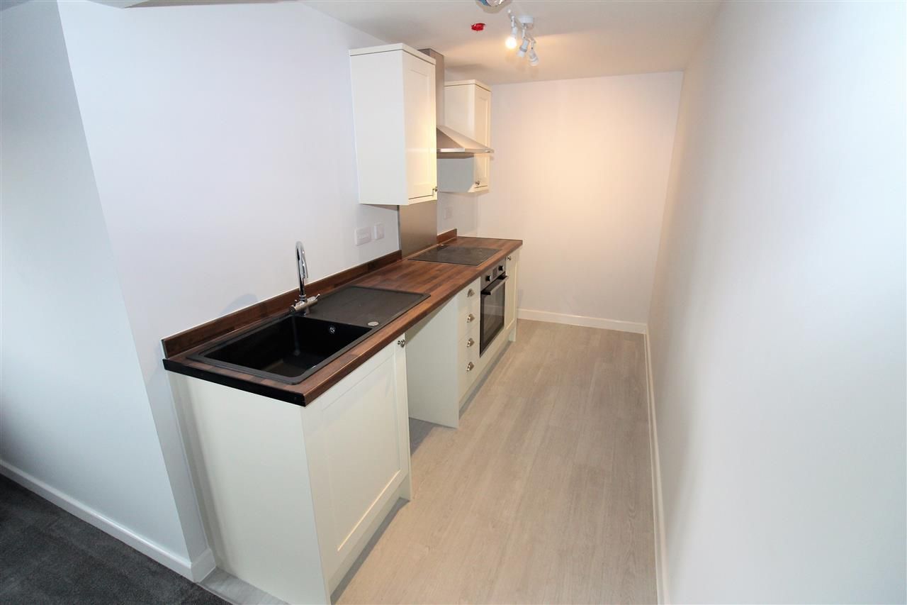 1 bed flat for sale in Holman House, Newport Road, Caldicot NP26 Zoopla