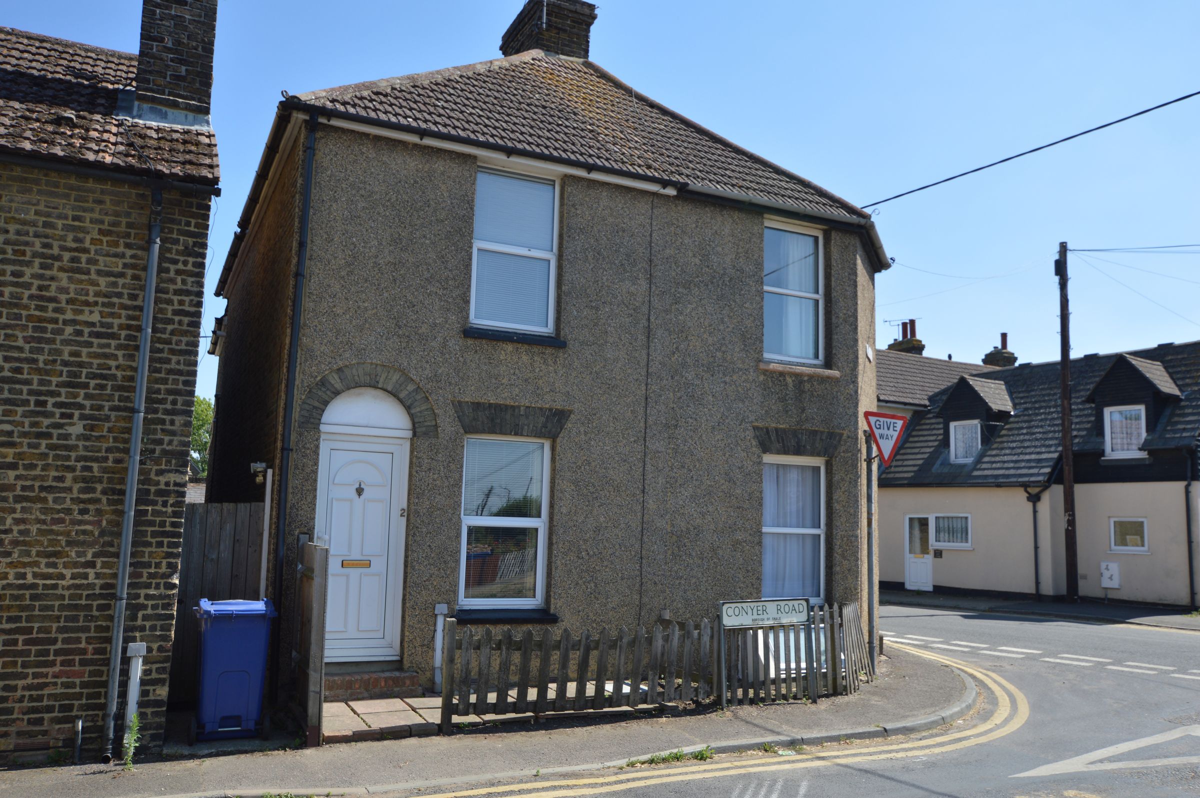 2 bed cottage to rent in Barrow Green, Teynham, Sittinbourne ME9 Zoopla
