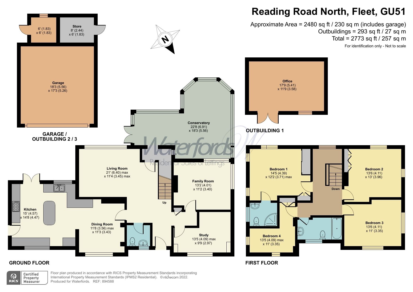 4 bed detached house for sale in Reading Road North, Fleet, Hampshire