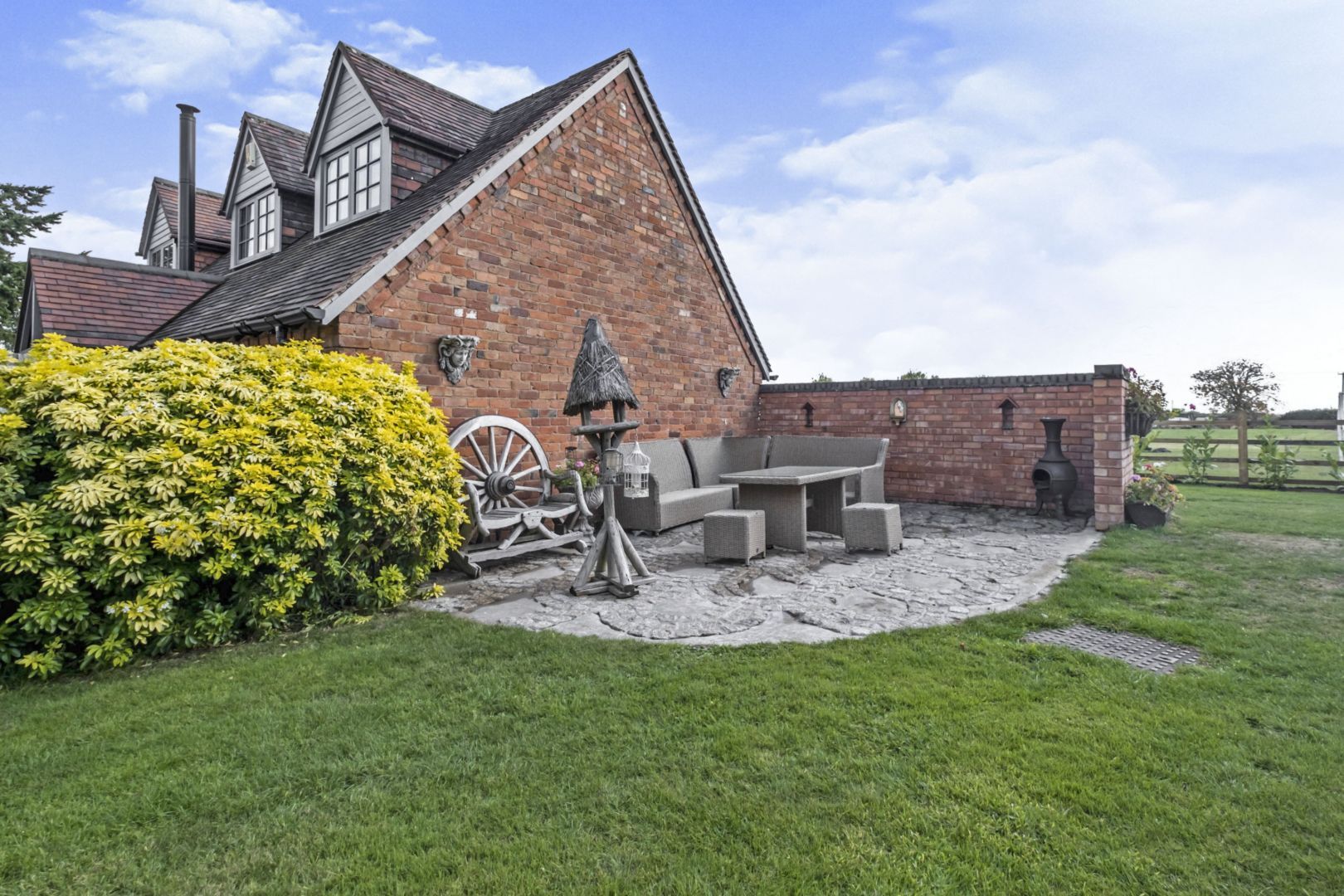 7 bed detached house for sale in Bulls Lane, Sutton Coldfield B76 Zoopla