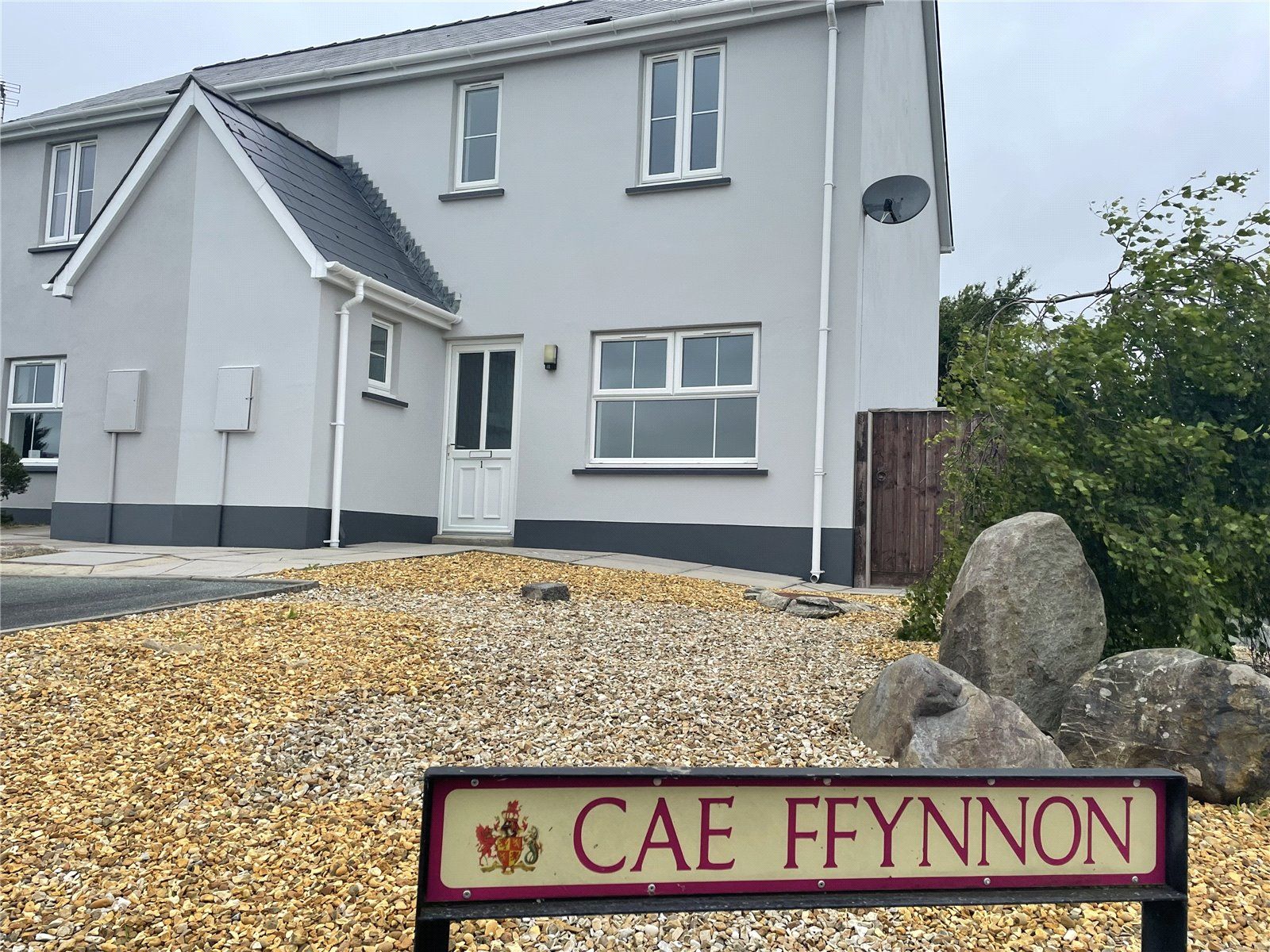 End terrace house for sale in Cae Ffynnon, Bancyfelin, Carmarthen SA33 Zoopla