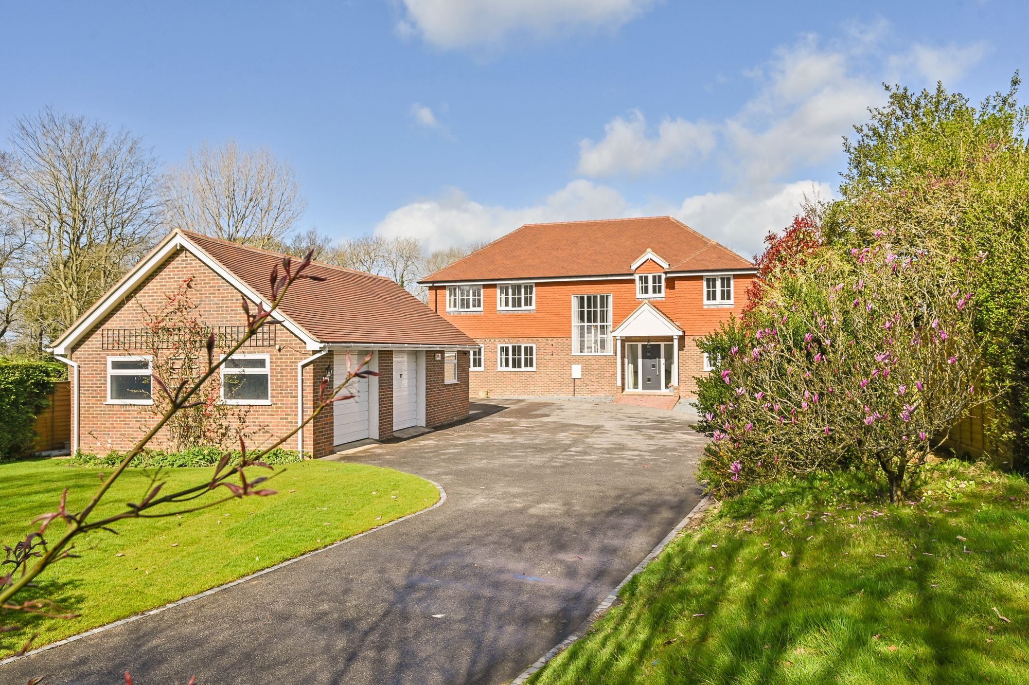 5 bed detached house for sale in Appledore, Ashford TN26 Zoopla