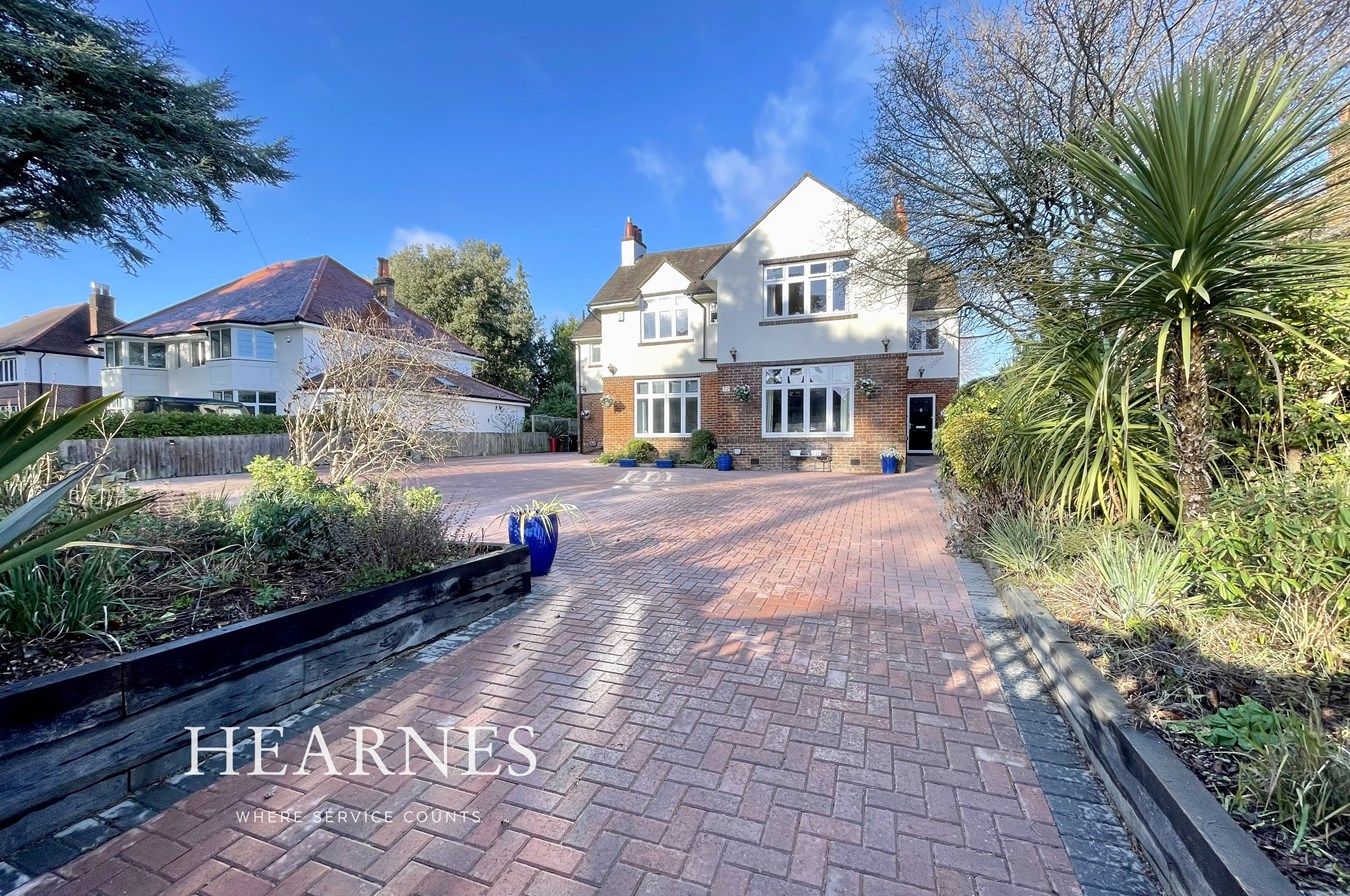 5 bed detached house for sale in East Avenue, Talbot Woods, Bournemouth BH3 Zoopla